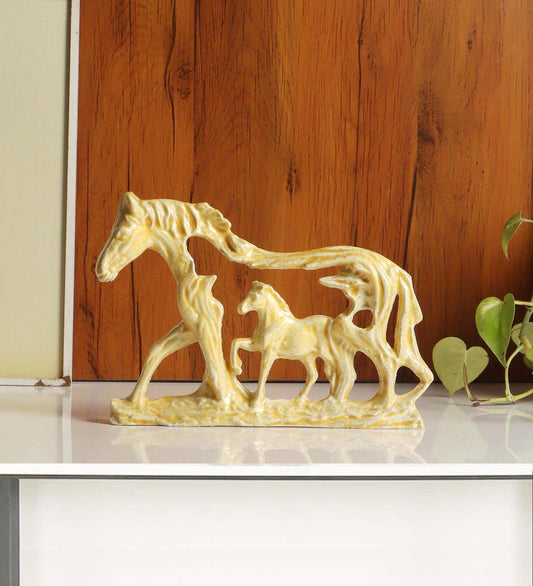 White & Gold Horse Table Decor